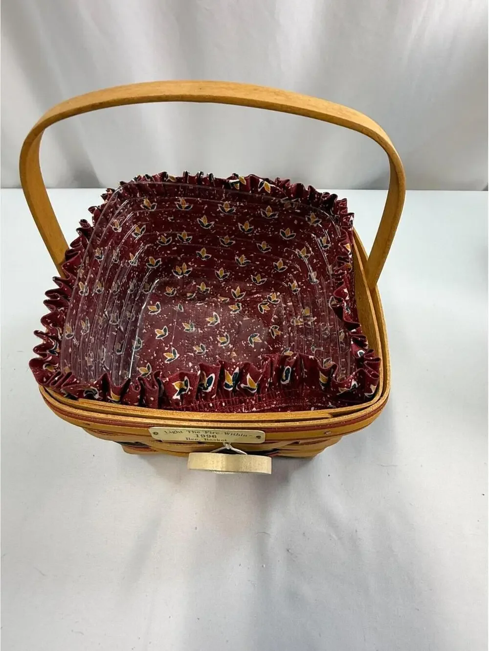 1996 Longaberger Light The Fire Bee Basket w/Liner & Protector Basket